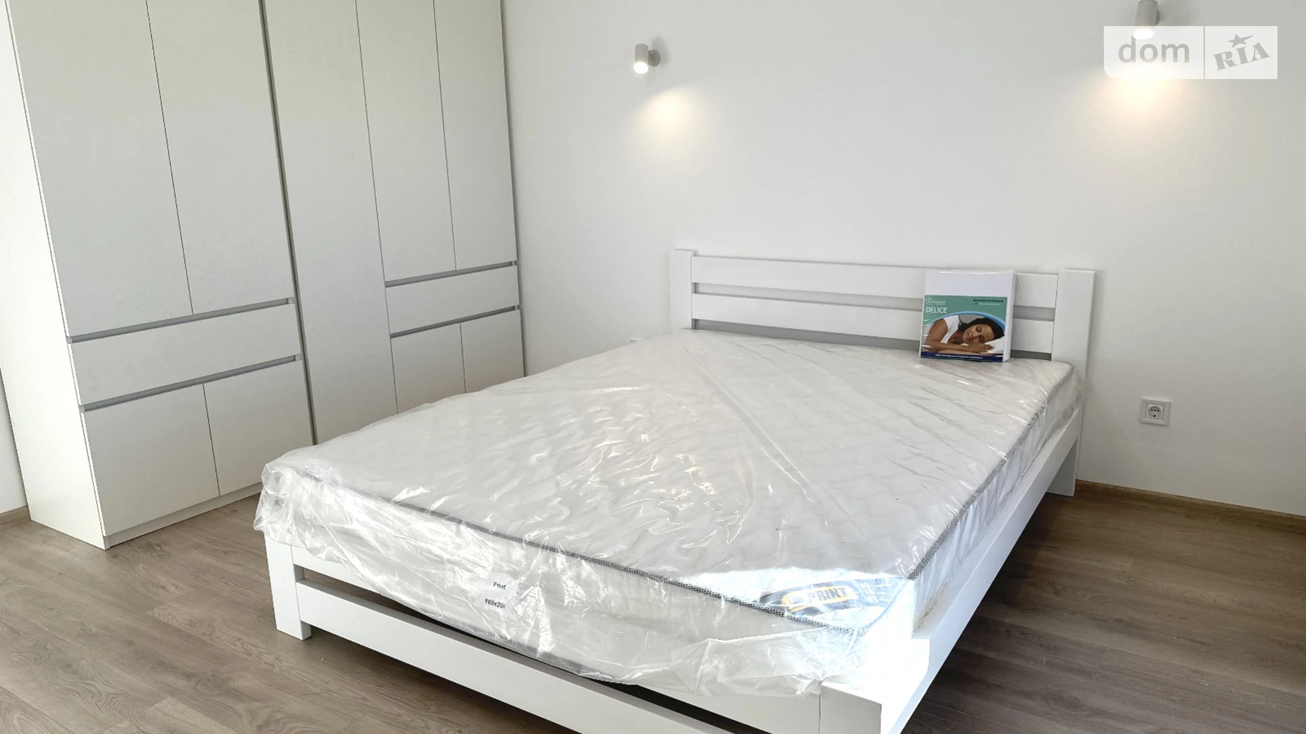 Сдается в аренду 1-комнатная квартира 50 кв. м в Ивано-Франковске, ул. Стрельцов Сечевых, 28А - фото 4