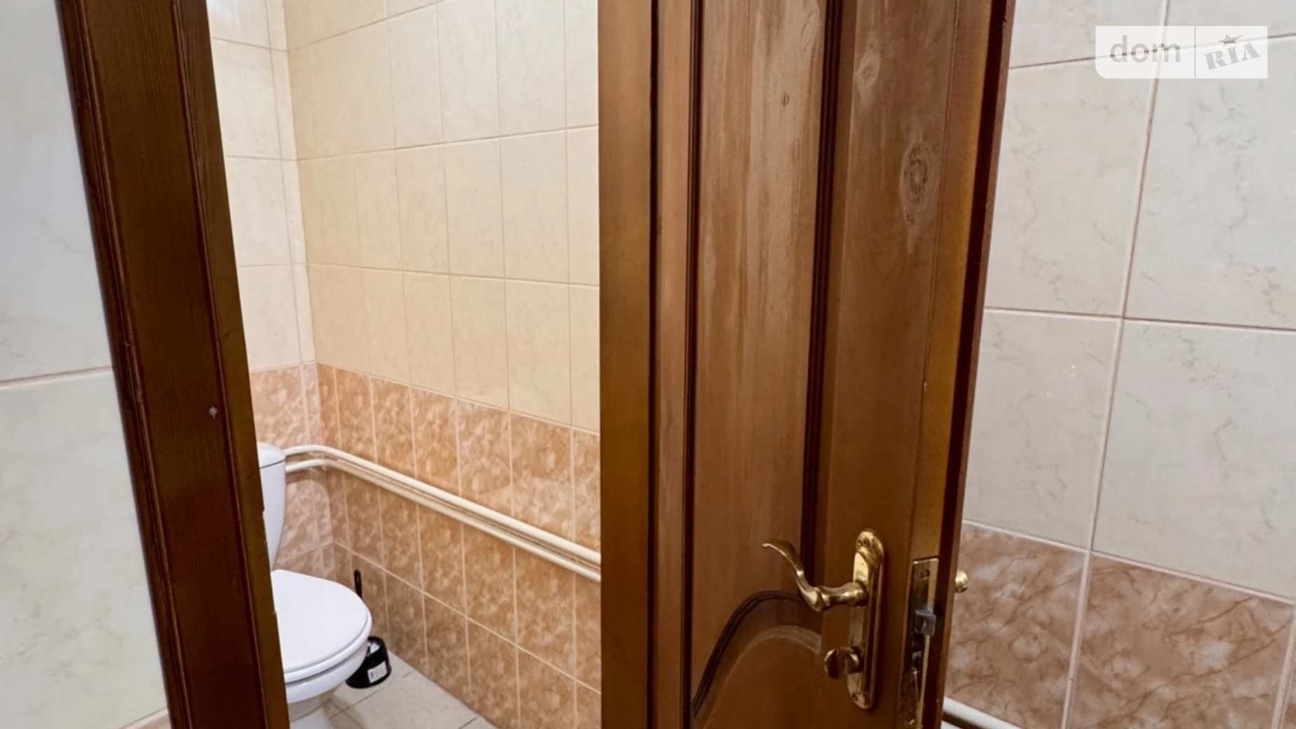 Сдается в аренду офис 42 кв. м в бизнес-центре, цена: 8400 грн - фото 3