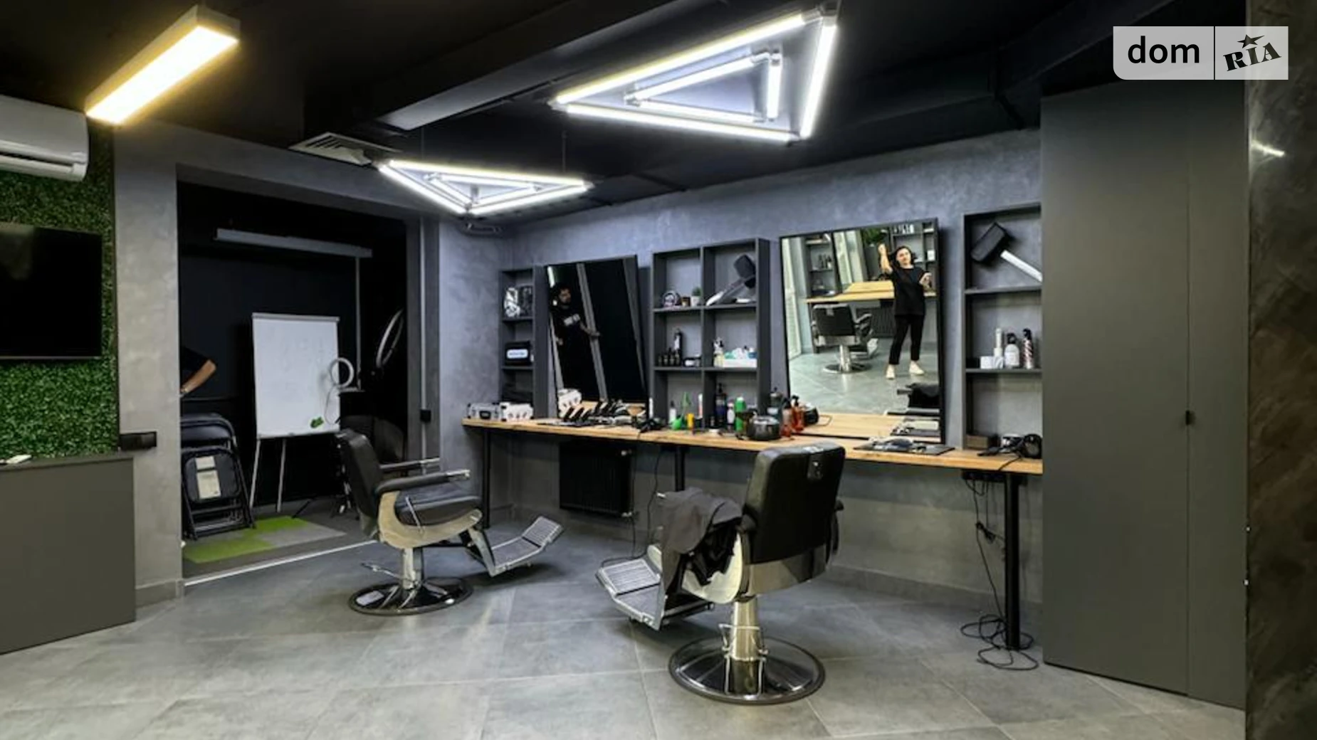 Продается помещения свободного назначения 134 кв. м в 14-этажном здании, цена: 194300 $ - фото 2