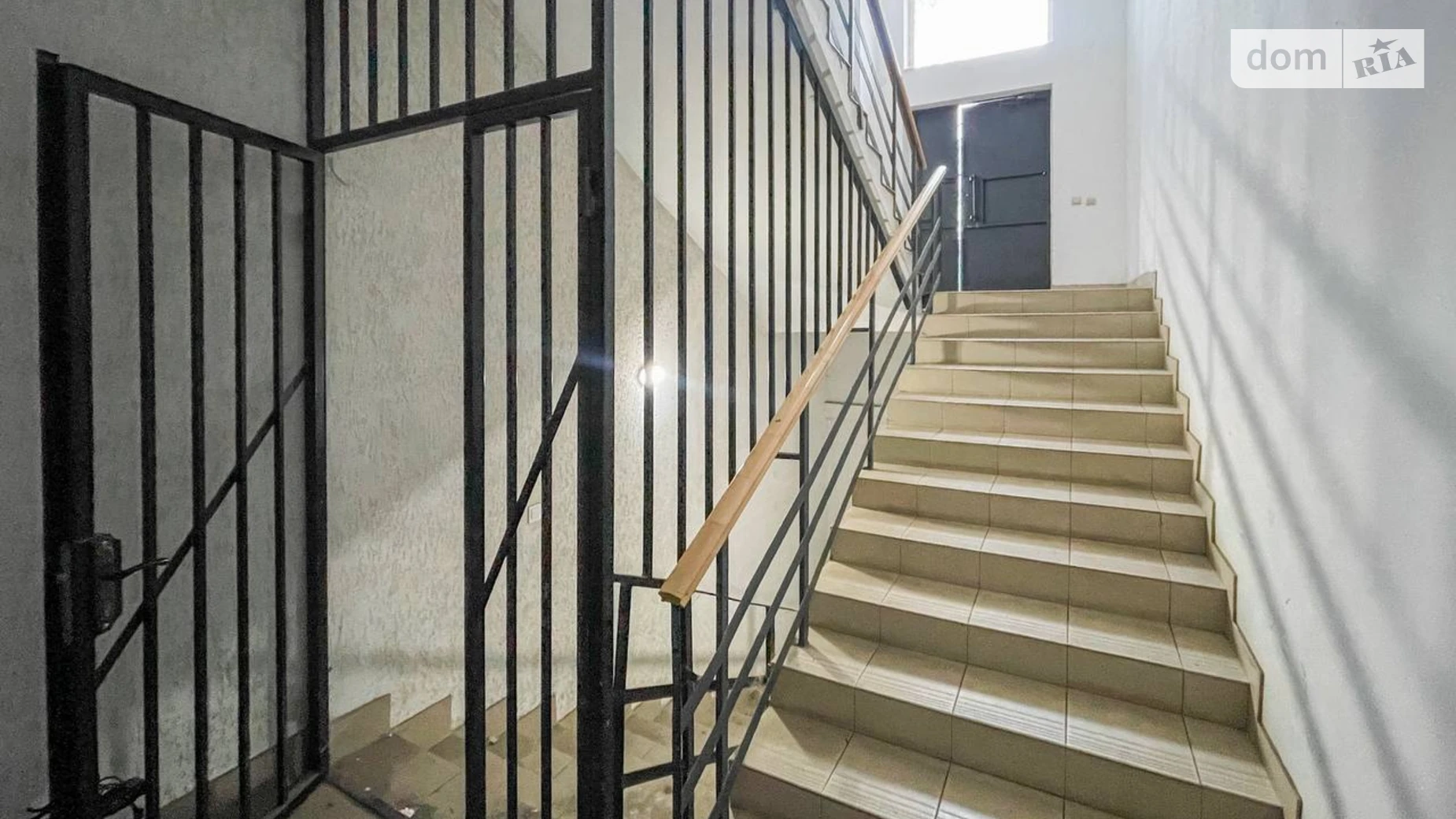 Продается помещения свободного назначения 72.2 кв. м в 2-этажном здании, цена: 43000 $ - фото 4