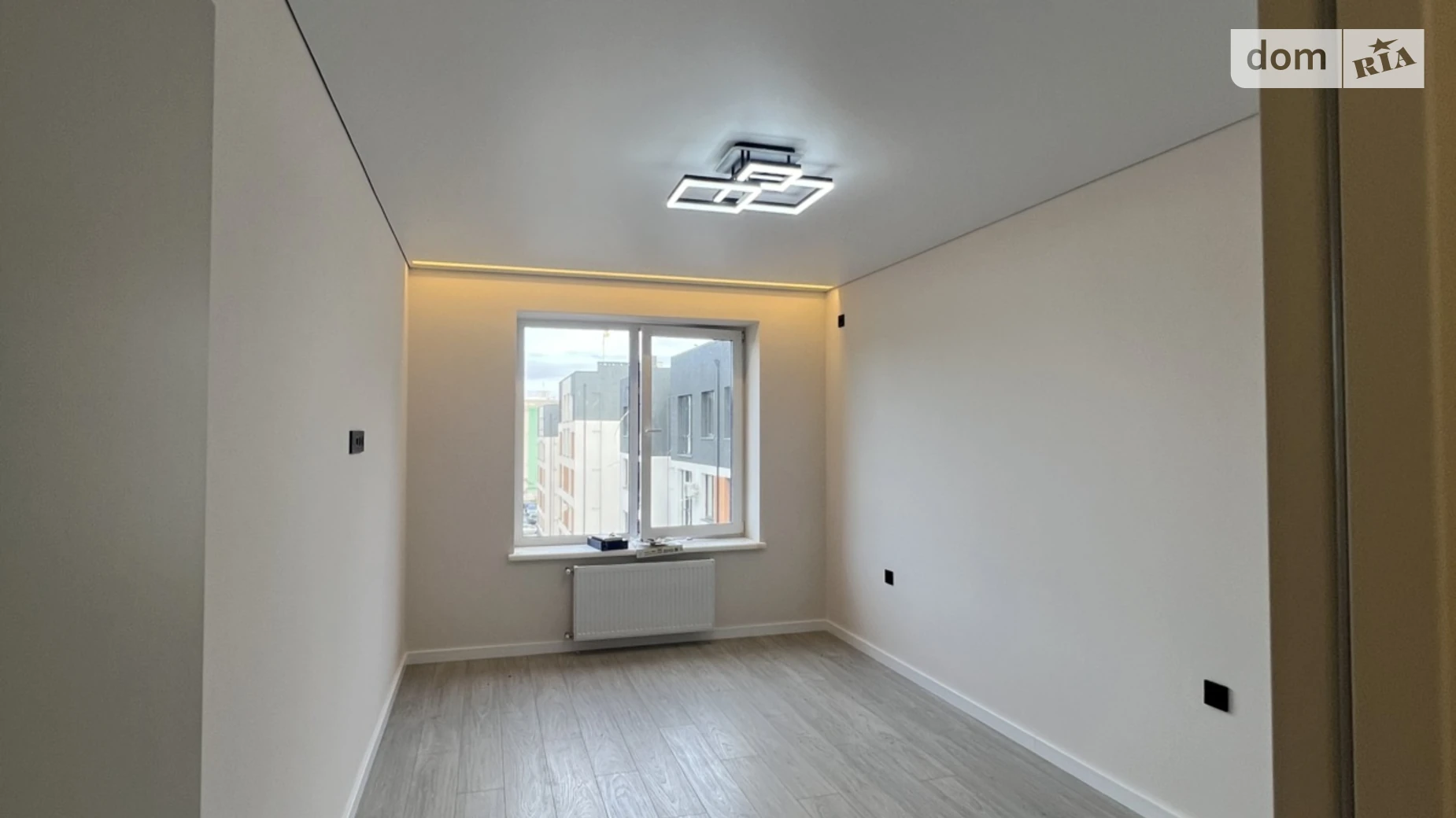 Продается 1-комнатная квартира 44 кв. м в Ровно, ул. Николая Боголюбова - фото 2