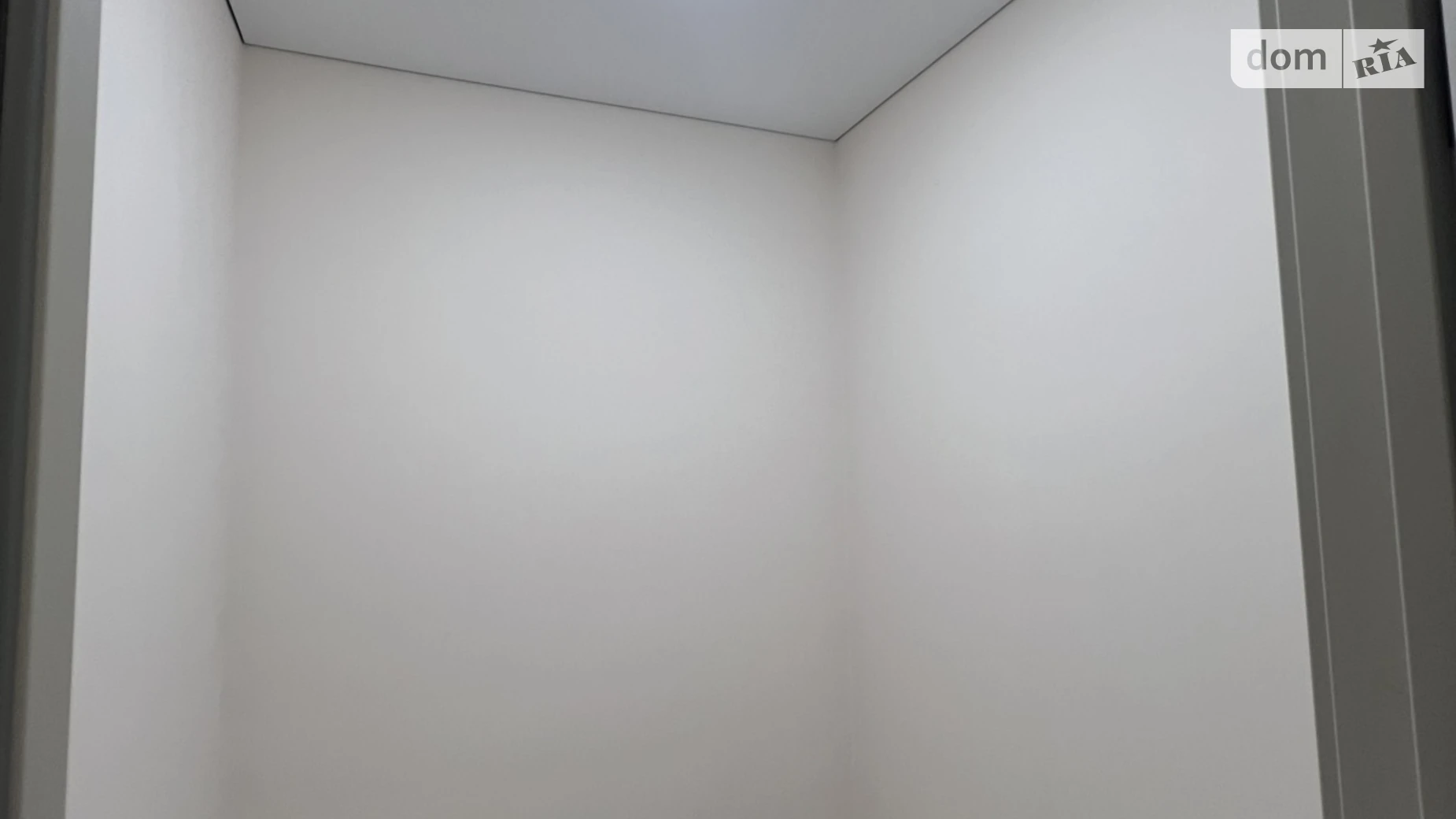 Продается 1-комнатная квартира 44 кв. м в Ровно, ул. Николая Боголюбова - фото 4
