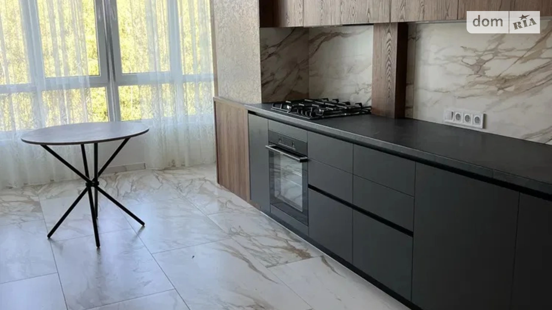 1-комнатная квартира 47 кв. м в Тернополе, ул. Вербицкого Михаила, 7А - фото 2