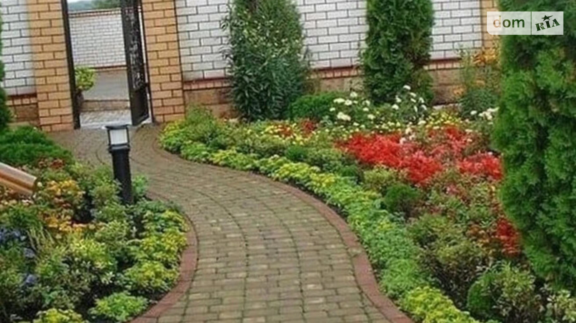 Продається будинок 2 поверховий 200 кв. м з гаражем, цена: 250000 $ - фото 2