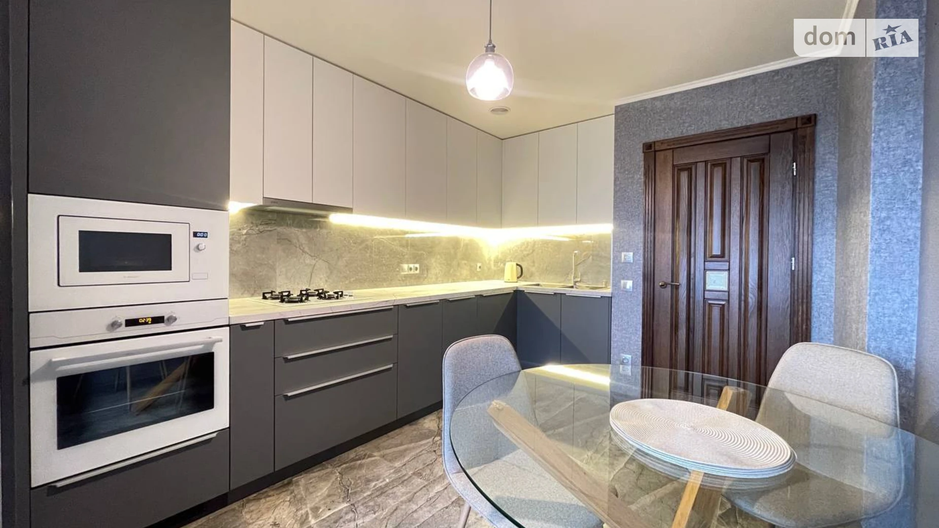 Сдается в аренду 1-комнатная квартира 43 кв. м в Львове, ул. Миклеша Карла, 19 - фото 4