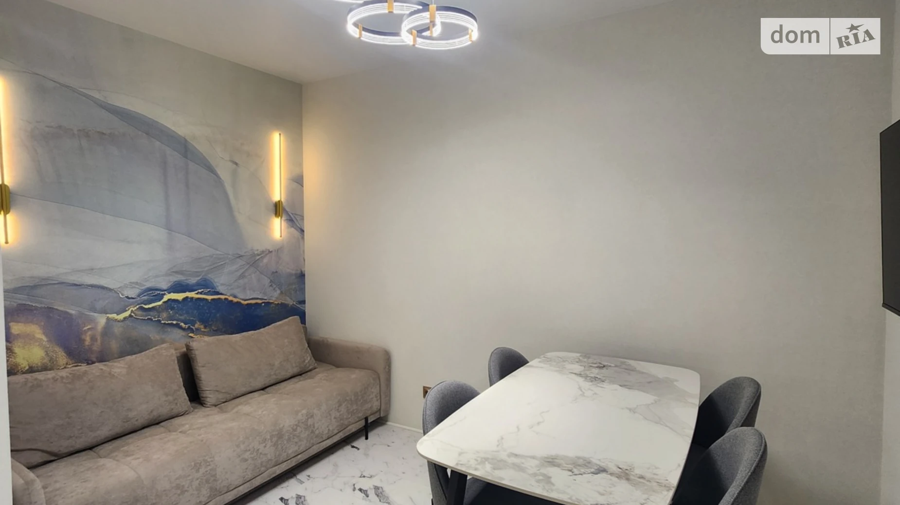 Продается 2-комнатная квартира 51 кв. м в Лиманке, ул. Жемчужная, 8 - фото 2