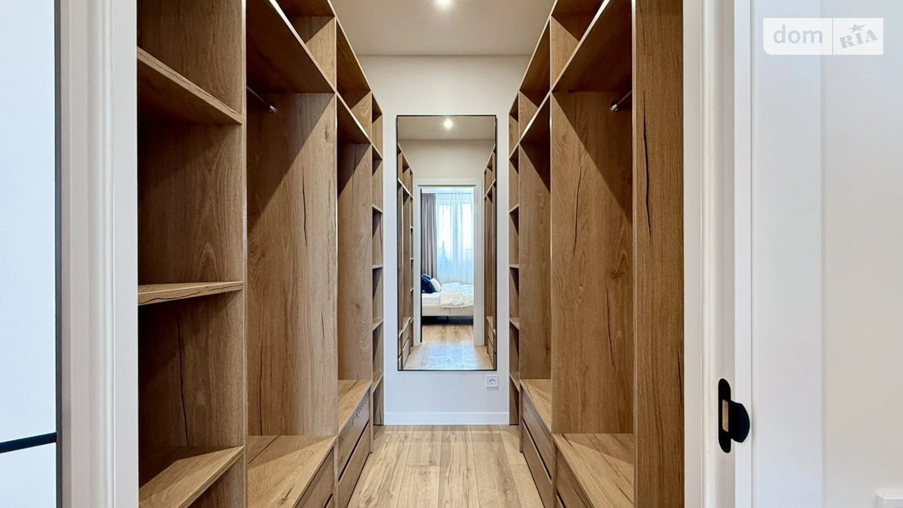 Продается 1-комнатная квартира 44 кв. м в Виннице, ул. Праведников мира(Максимовича), 21Г корпус 1 - фото 2