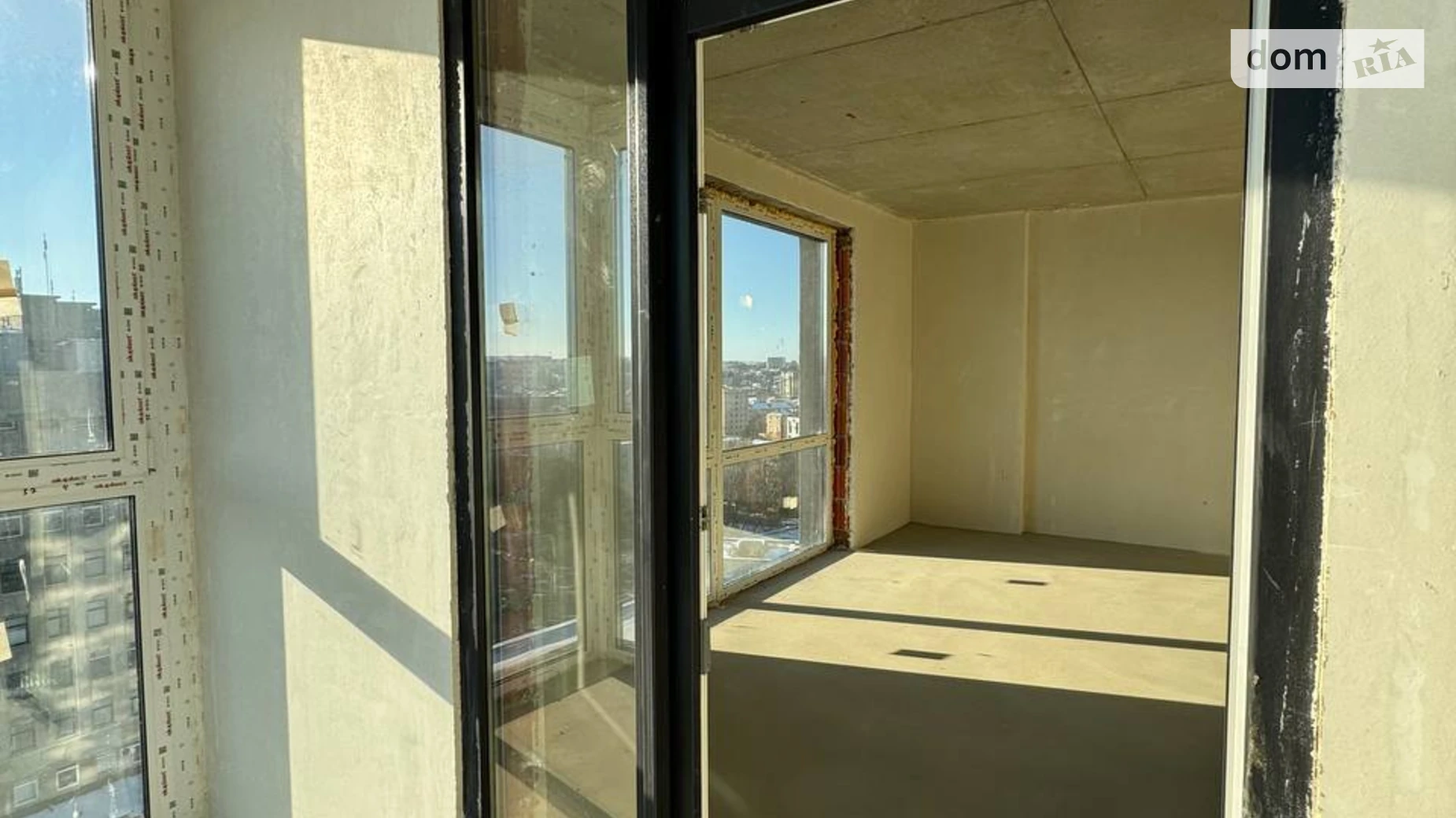 Продается 2-комнатная квартира 66 кв. м в Ровно, ул. Кавказская, 32Б - фото 4