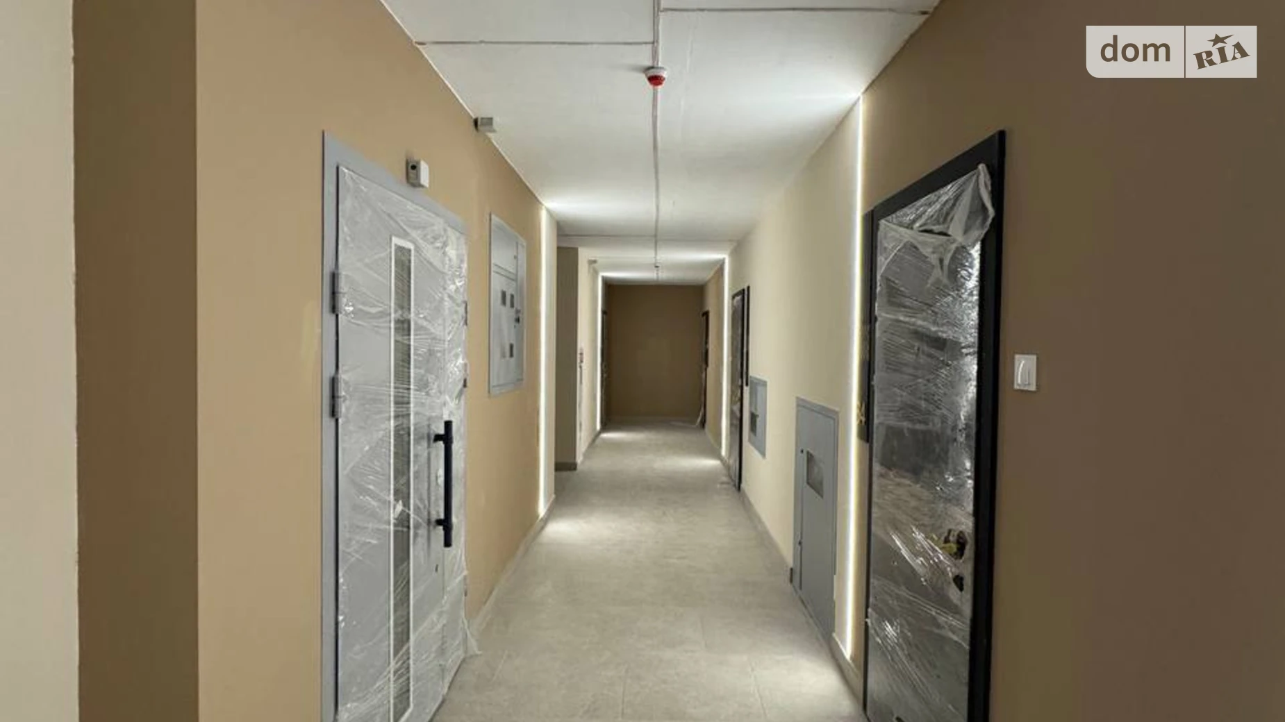 Продается 2-комнатная квартира 66 кв. м в Ровно, ул. Кавказская, 32Б - фото 5