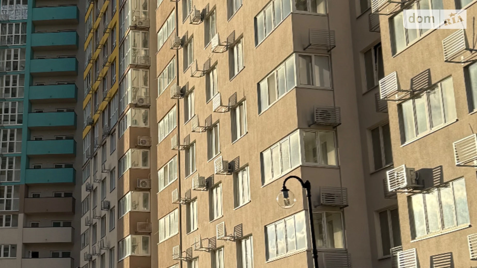 Продается 2-комнатная квартира 73.4 кв. м в Киеве, ул. Академика Заболотного, 15Г - фото 2