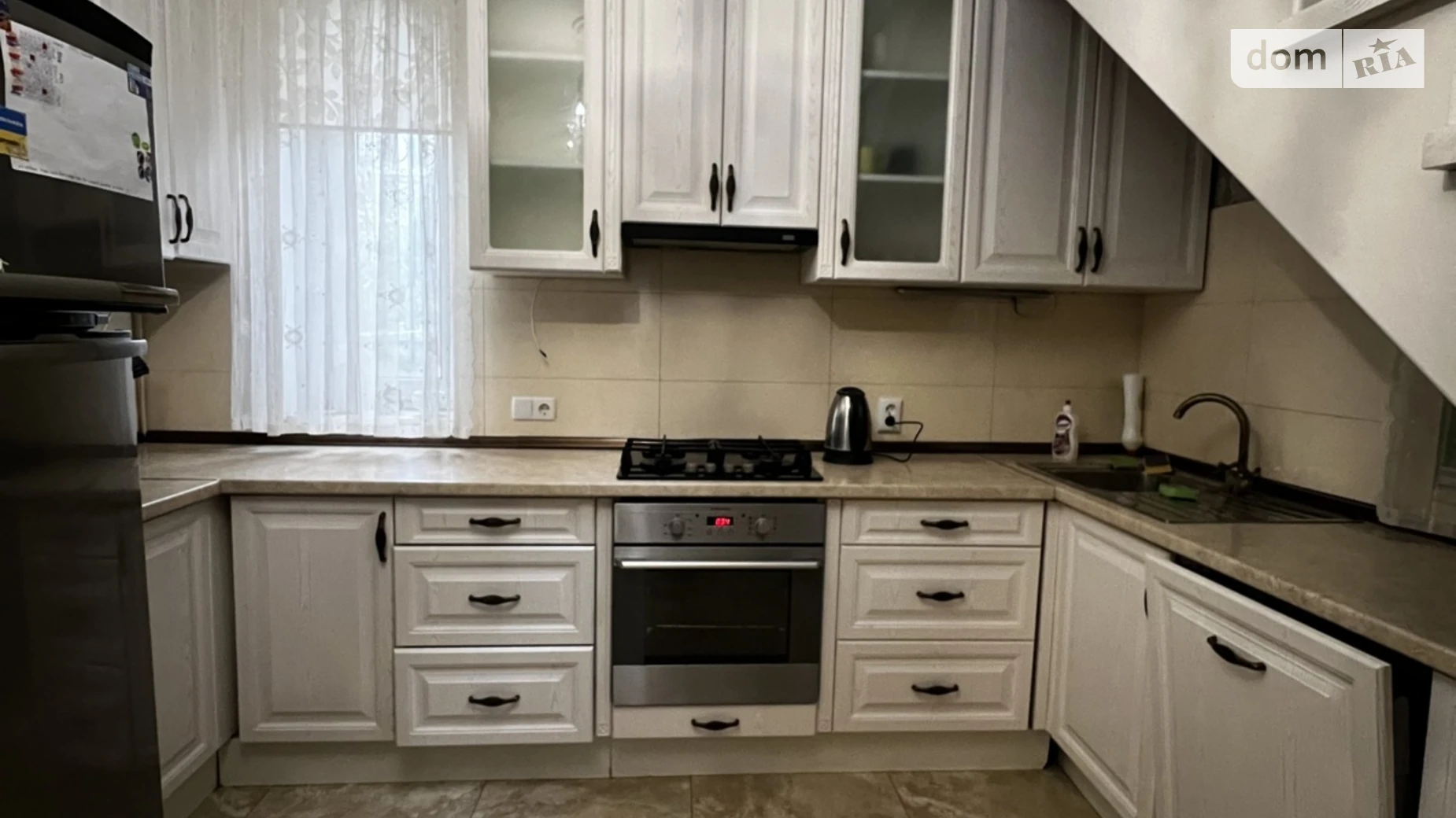 Сдается в аренду 3-комнатная квартира 90 кв. м в Львове, ул. Золотая, 35 - фото 2