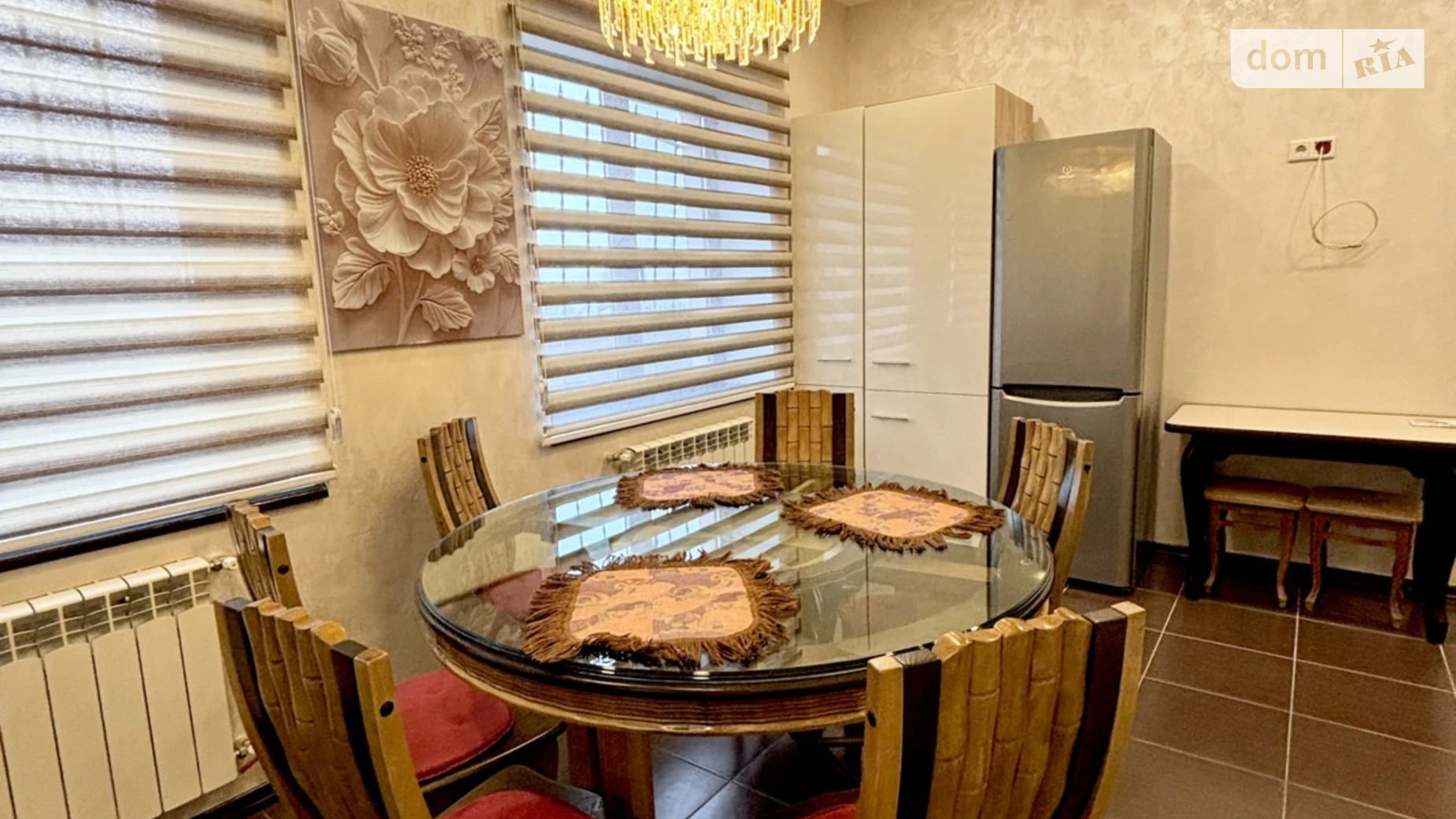 Сдается в аренду дом на 2 этажа 220 кв. м с баней/сауной, цена: 80000 грн - фото 4