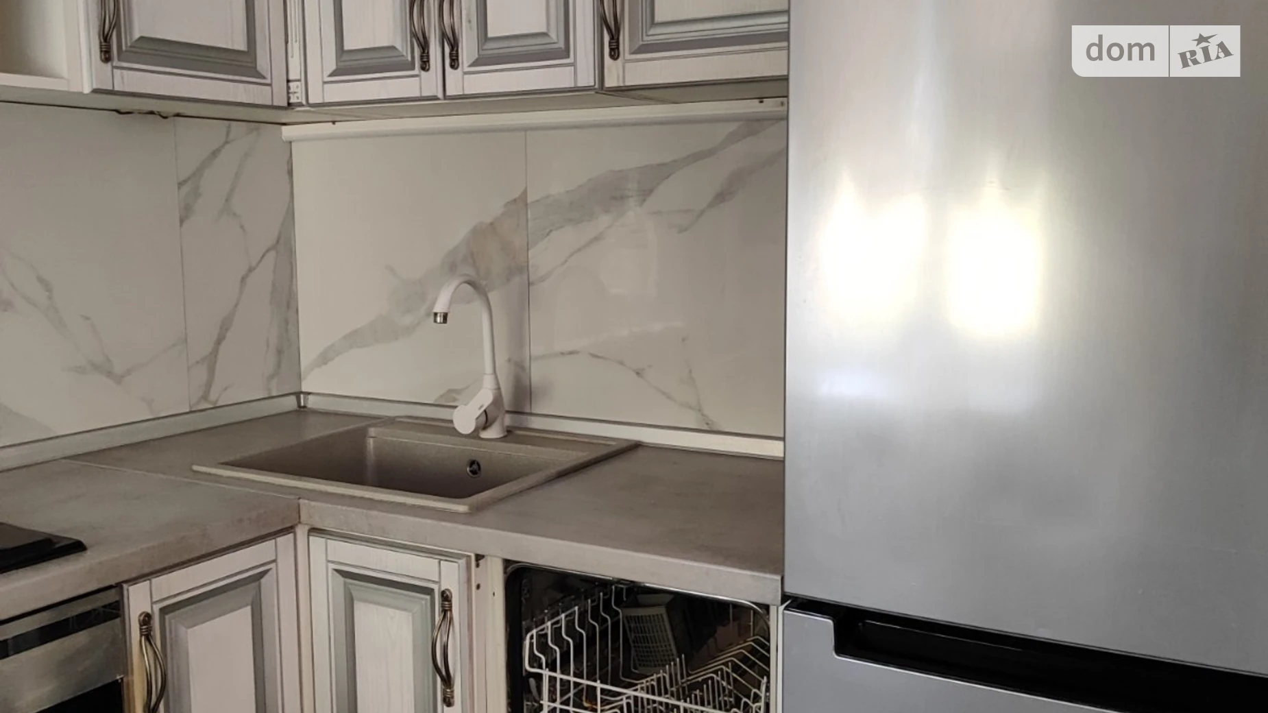 Здається в оренду 2-кімнатна квартира 48 кв. м у Миколаєві, пров. Радіо - фото 2