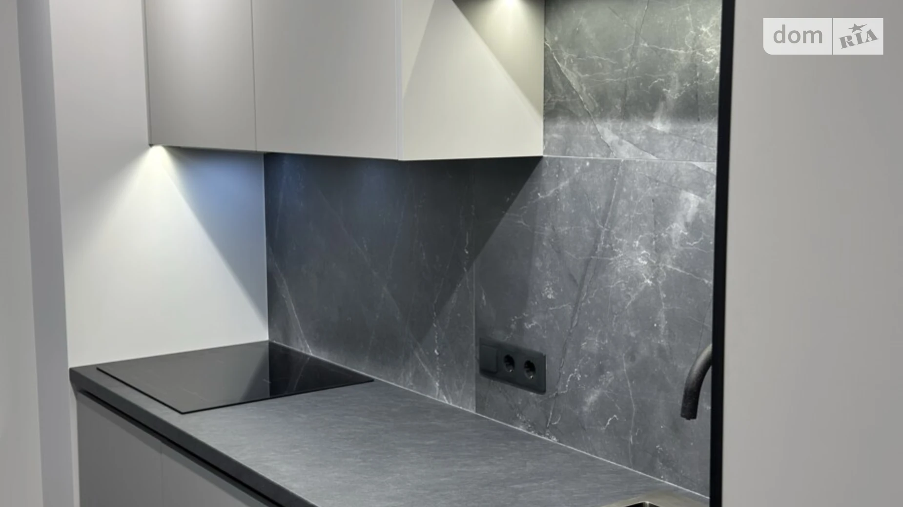 Продається 1-кімнатна квартира 42 кв. м у Одесі, вул. Краснова, 1Г - фото 4