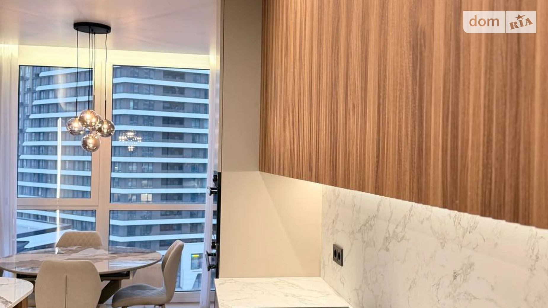 Продается 2-комнатная квартира 78.8 кв. м в Киеве, ул. Причальная, 12 - фото 2