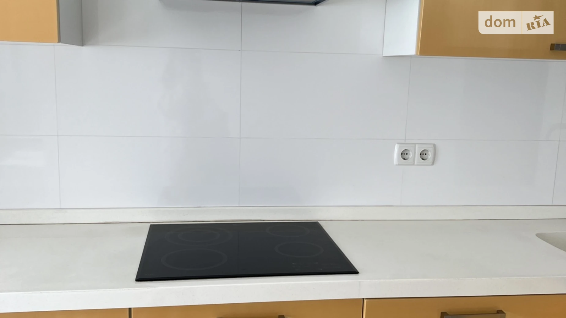 Сдается в аренду 4-комнатная квартира 150.7 кв. м в Киеве, ул. Павловская, 26/41 - фото 4