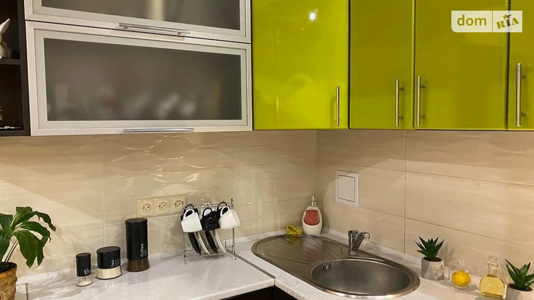 1-комнатная квартира 53.1 кв. м в Луцке, ул. Звездная(Арцеулова), 22 - фото 2