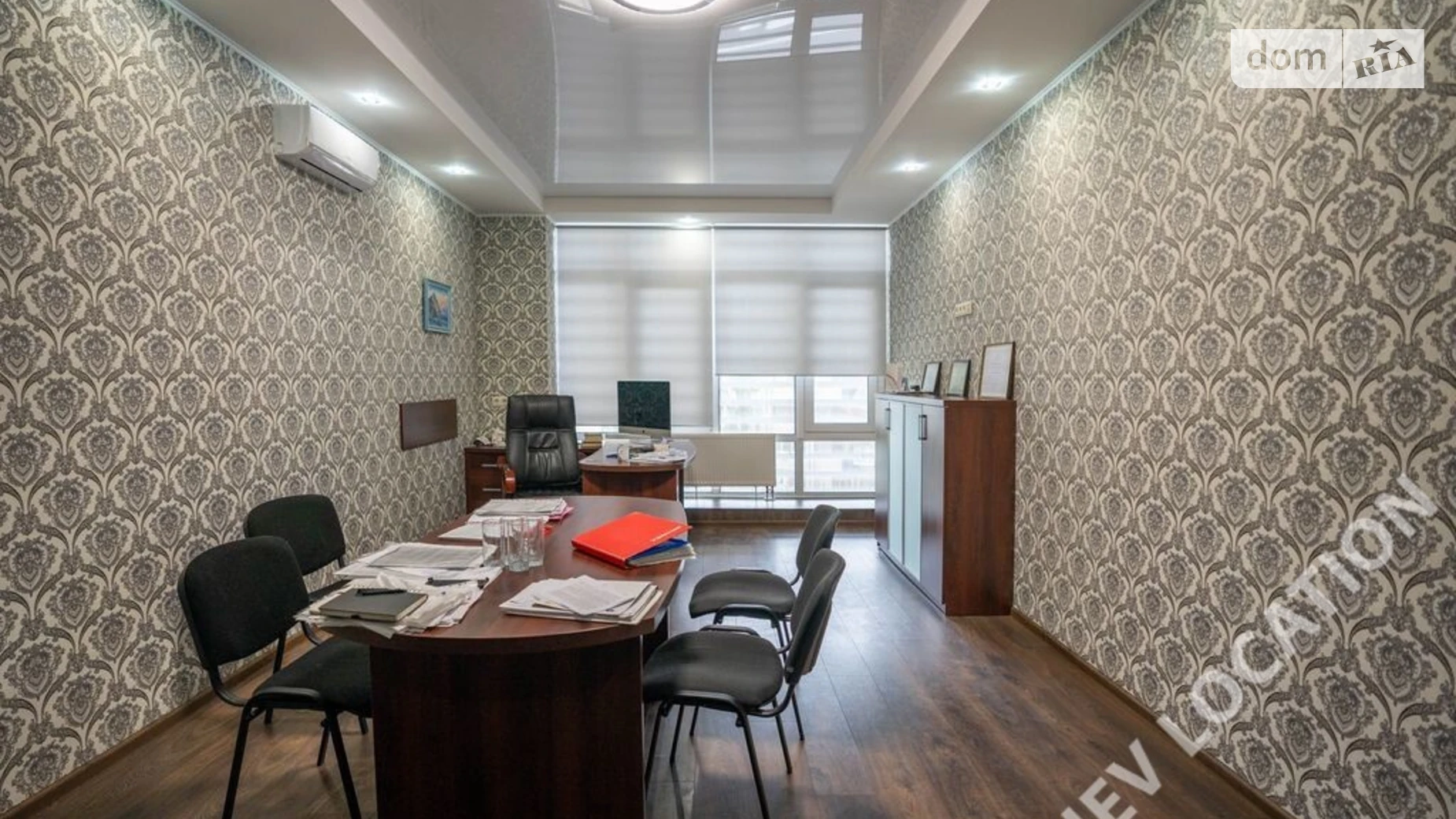 Сдается в аренду офис 117 кв. м в бизнес-центре, цена: 25000 грн - фото 2