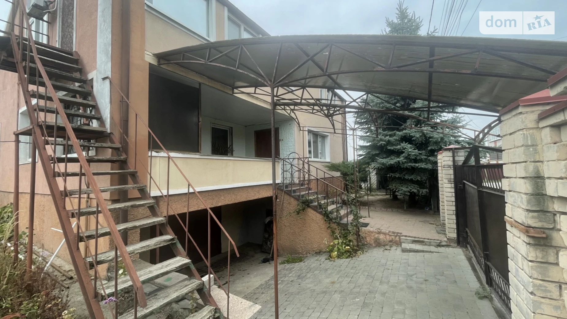 Продается дом на 2 этажа 299 кв. м с баней/сауной, цена: 90000 $ - фото 4