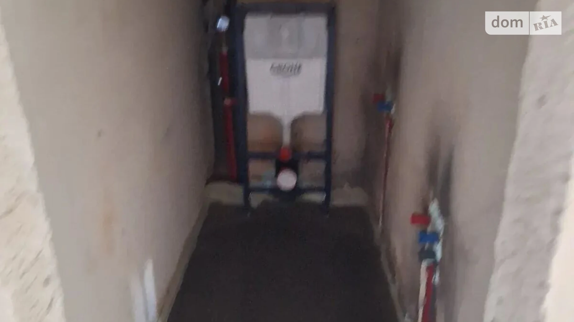 Продается 2-комнатная квартира 62 кв. м в Ивано-Франковске, ул. Урожайная, 7А - фото 2