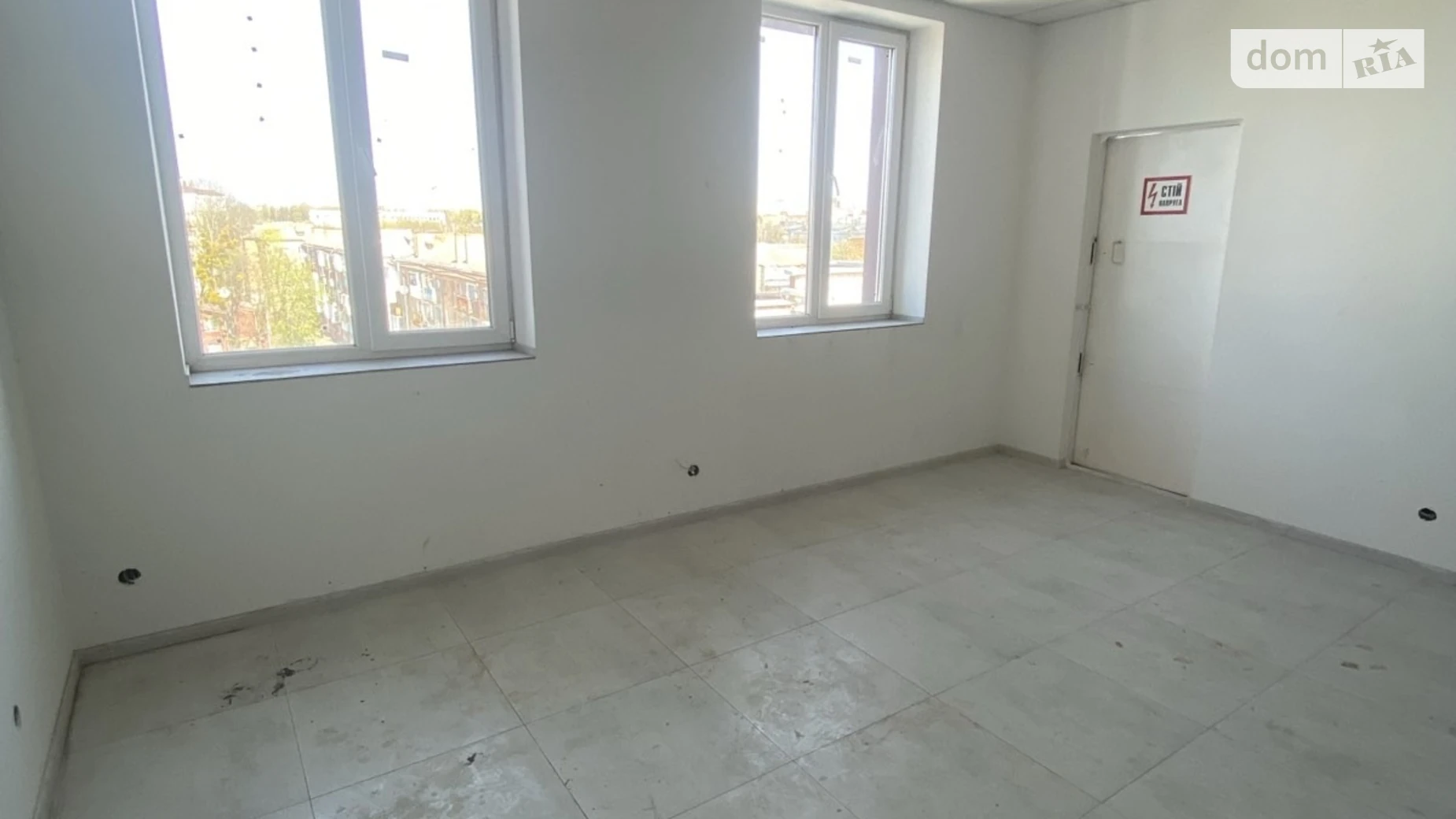 Сдается в аренду офис 45 кв. м в бизнес-центре, цена: 6000 грн - фото 4