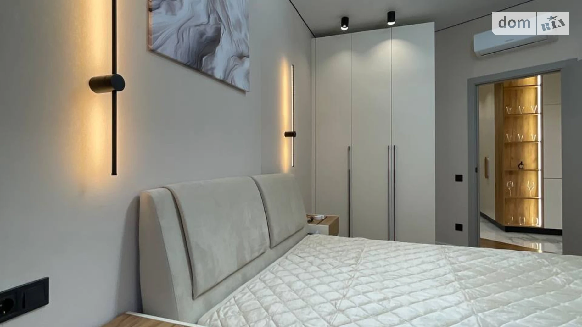 Продается 1-комнатная квартира 42 кв. м в Одессе, ул. Генуэзская, 1/1 - фото 4