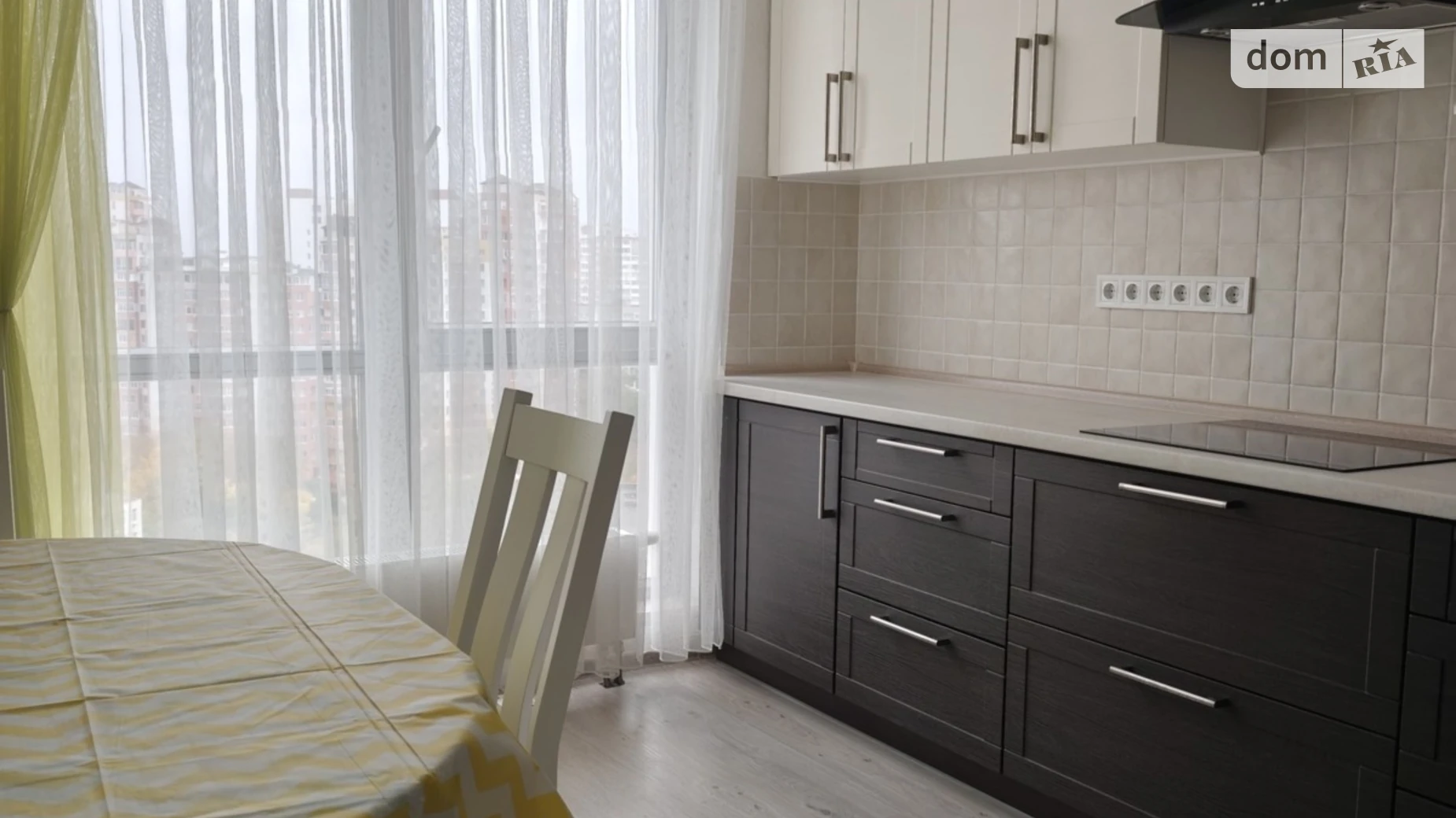 Здається в оренду 2-кімнатна квартира 72 кв. м у Одесі, вул. Генуезька, 24Д корпус 4 - фото 2