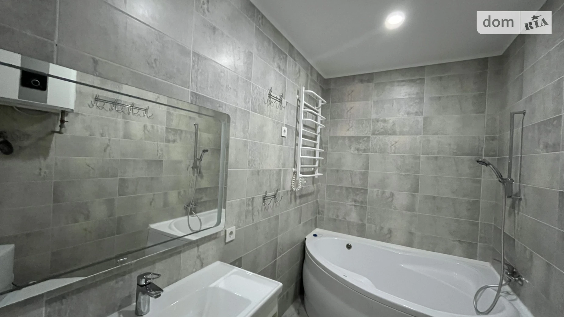 Продается 3-комнатная квартира 88 кв. м в Харькове, цена: 69000 $ - фото 2