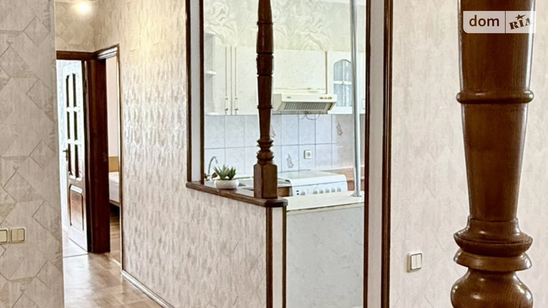 Продается 2-комнатная квартира 69.4 кв. м в Хмельницком, ул. Зализняка Максима - фото 2