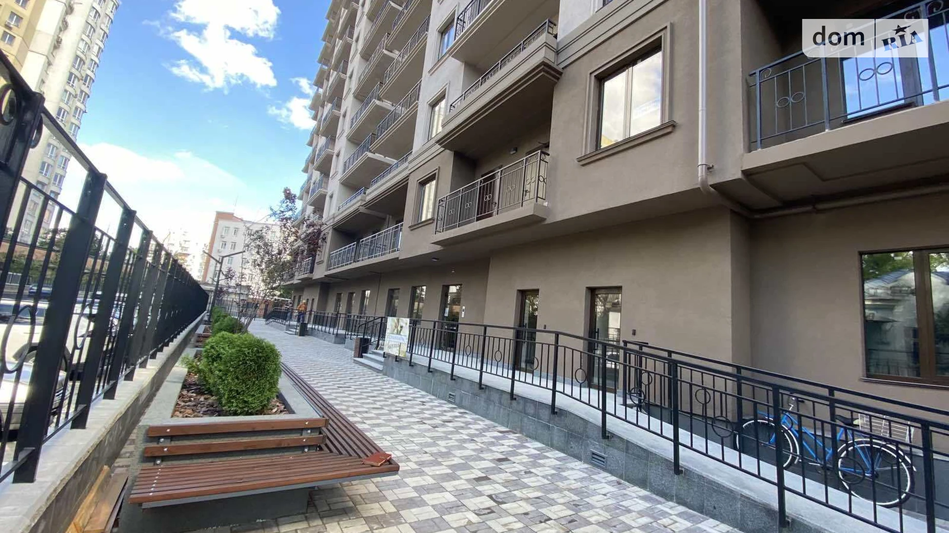 Продається 1-кімнатна квартира 27 кв. м у Одесі, Фонтанська дор. - фото 3