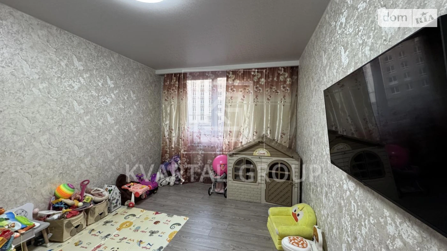 Продается 1-комнатная квартира 42.1 кв. м в Буче, ул. Князя Владимира Великого, 14 корпус 5 - фото 2