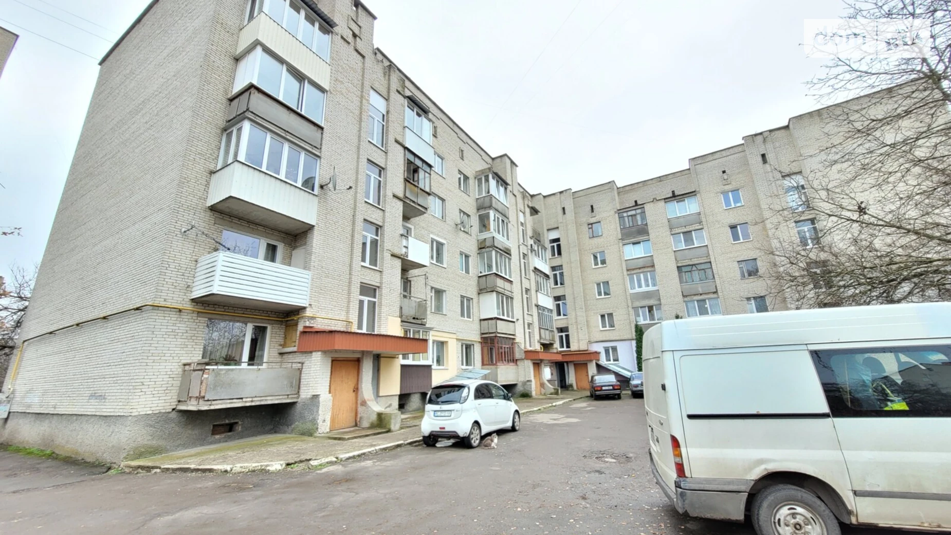 2-комнатная квартира 54 кв. м в Луцке, ул. Захарова - фото 3