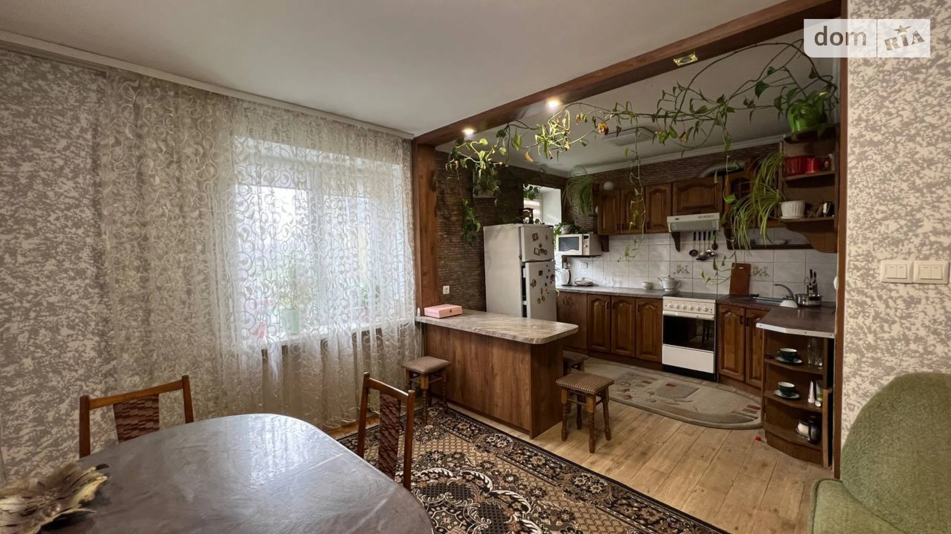 2-комнатная квартира 60 кв. м в Тернополе, ул. Бродовская - фото 3