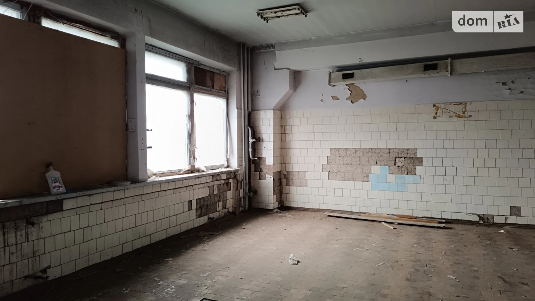 Продається об'єкт сфери послуг 609 кв. м в 5-поверховій будівлі, цена: 18259 $ - фото 5