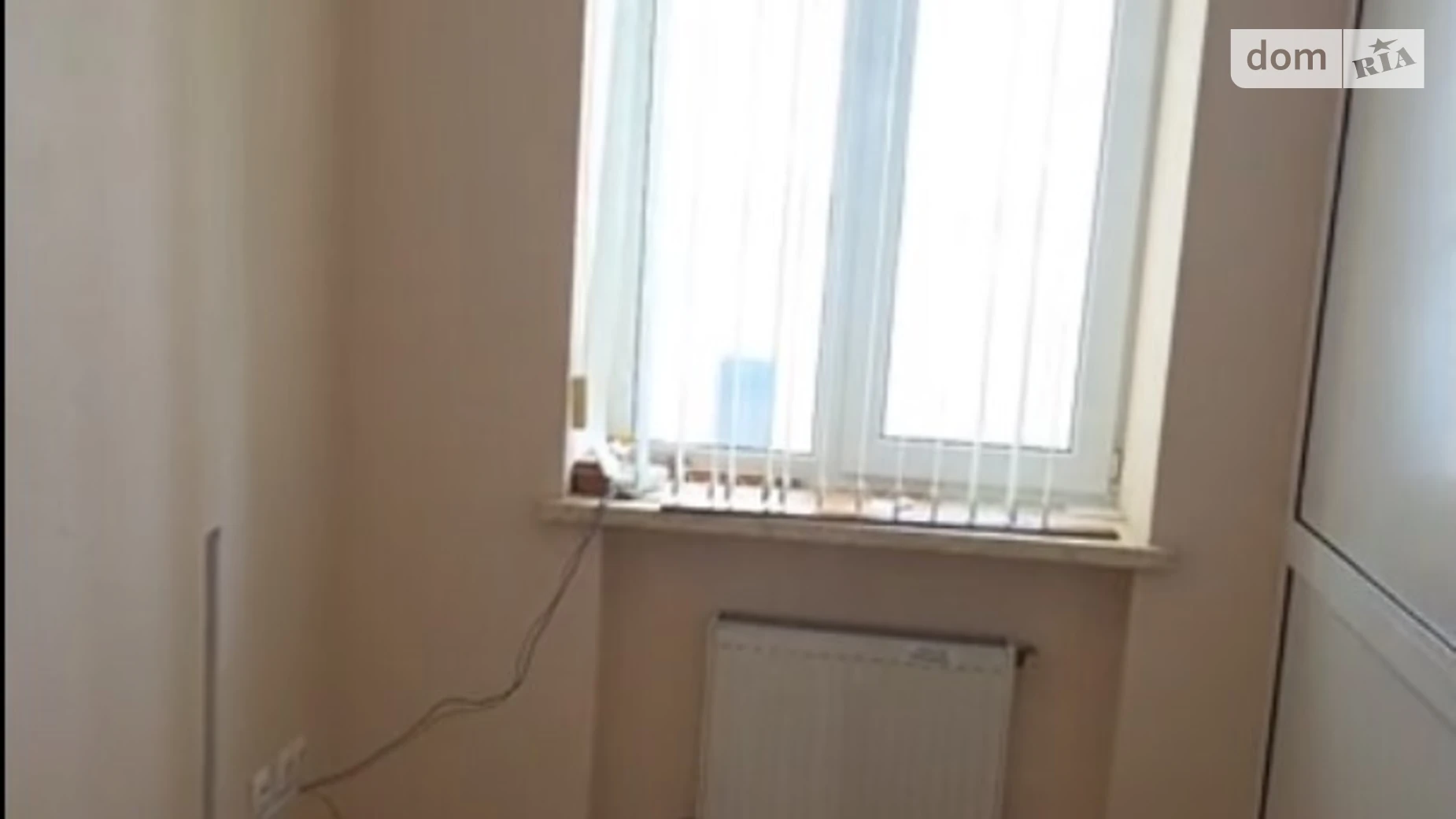 Сдается в аренду офис 70 кв. м в бизнес-центре, цена: 490 $ - фото 3