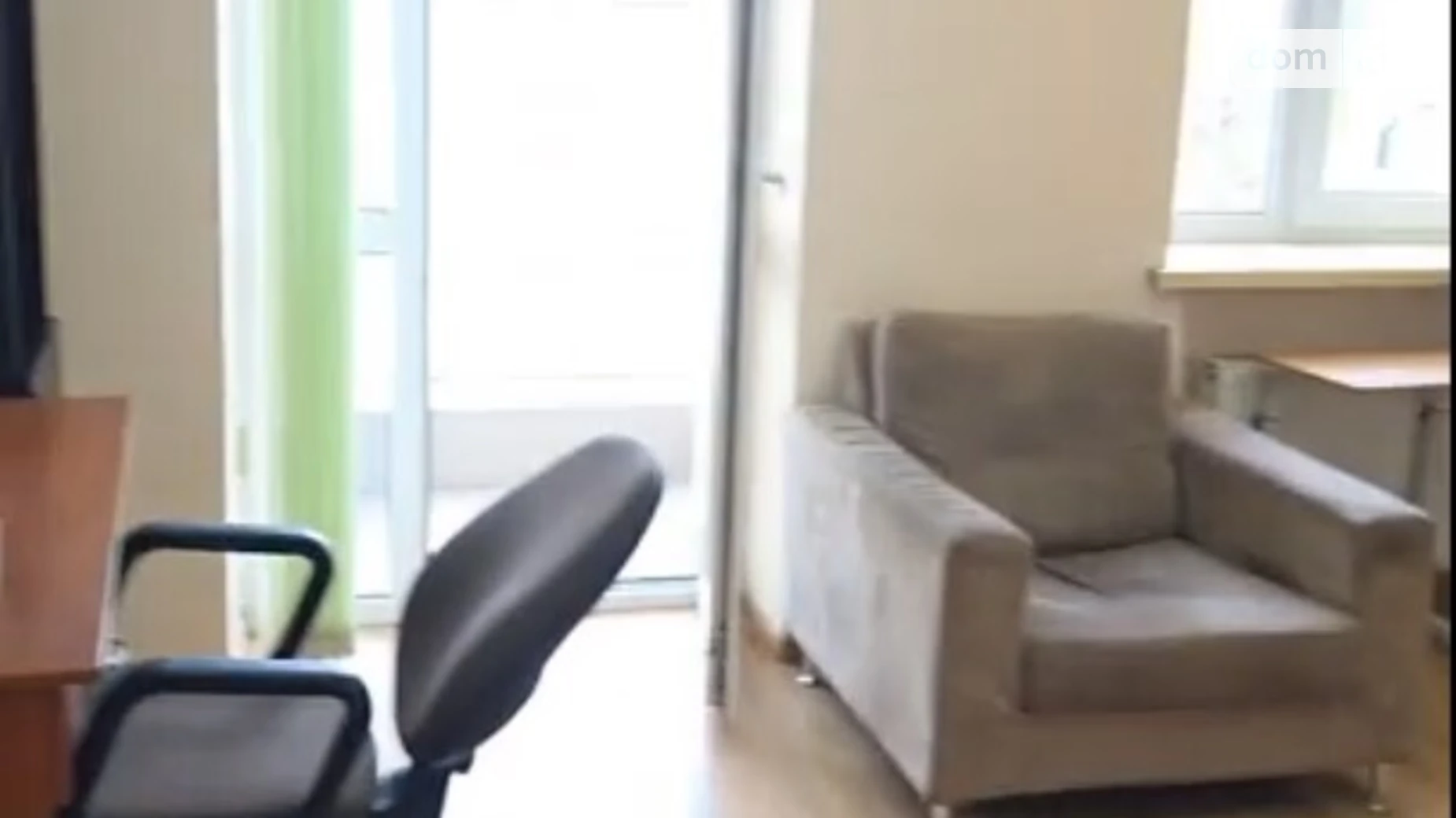 Сдается в аренду офис 70 кв. м в бизнес-центре, цена: 490 $ - фото 4