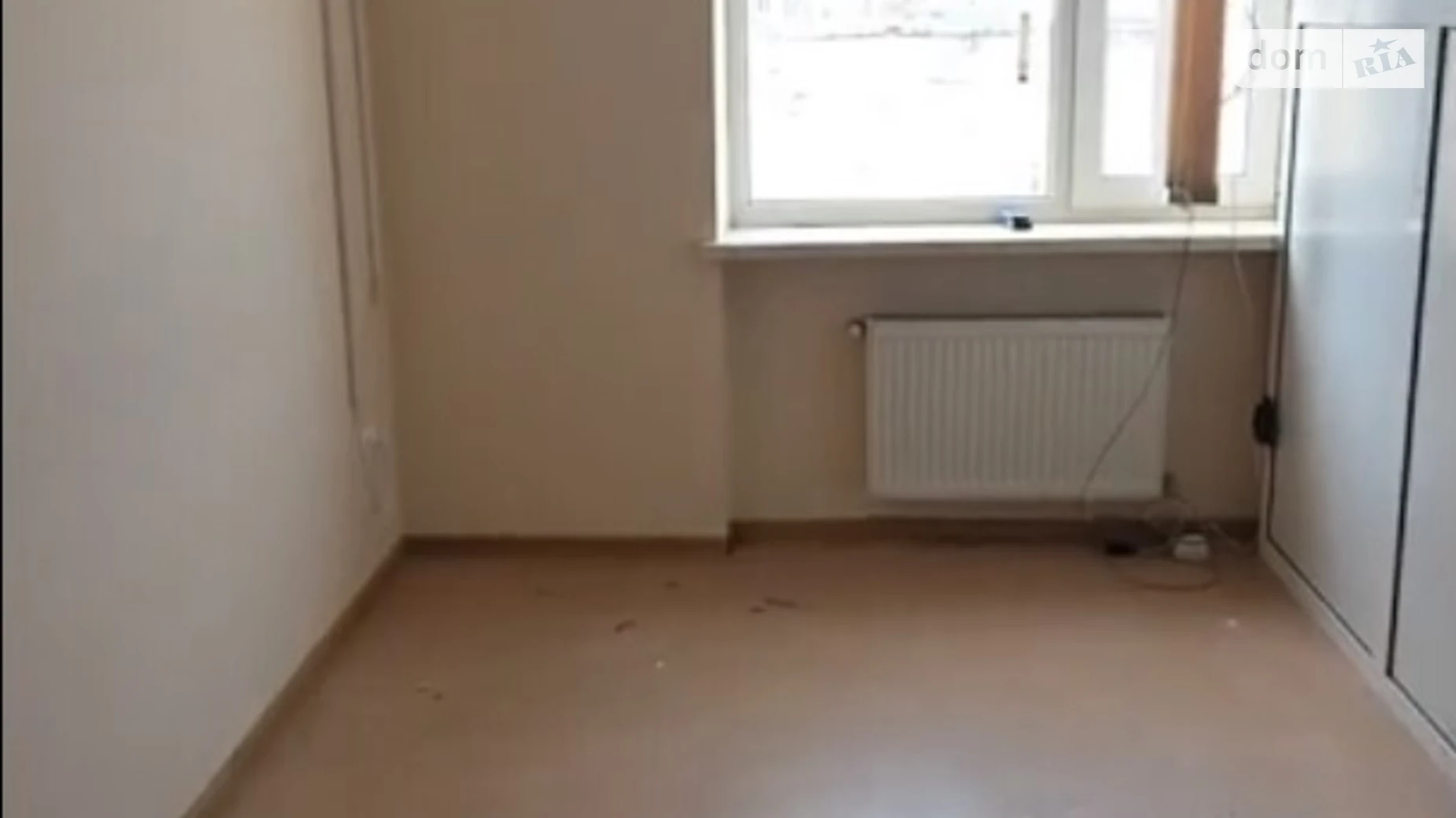 Сдается в аренду офис 80 кв. м в бизнес-центре, цена: 560 $ - фото 3