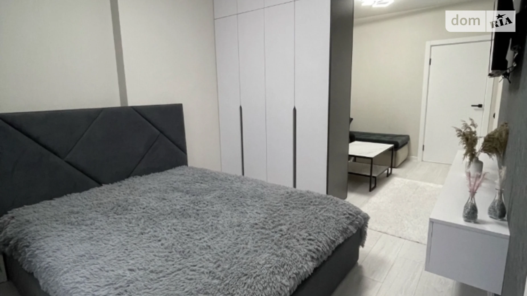 1-комнатная квартира 45 кв. м в Луцке, ул. Черновола Вячеслава - фото 4