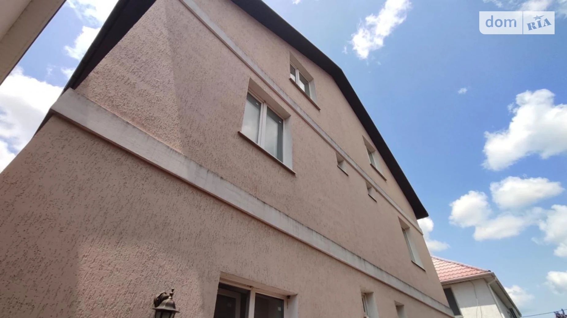 Продается дом на 3 этажа 130 кв. м с садом, цена: 67000 $ - фото 4