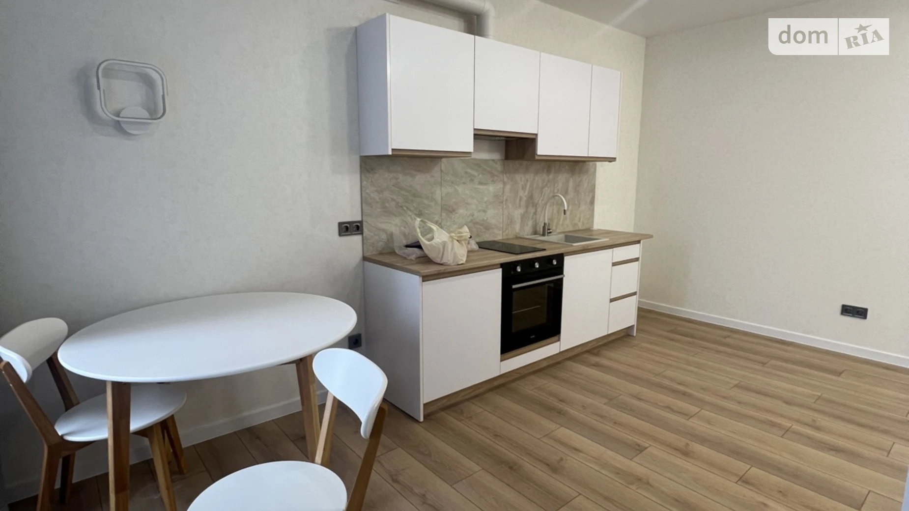 Продается 1-комнатная квартира 38 кв. м в Ирпене, ул. Соборная(ІІІ Интернационала), 28 - фото 4