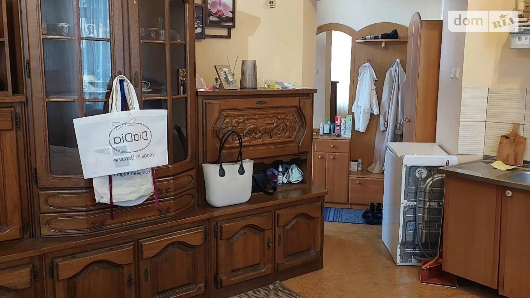 Сдается в аренду 1-комнатная квартира 25 кв. м в Львове, ул. Замарстиновская, 15 - фото 2