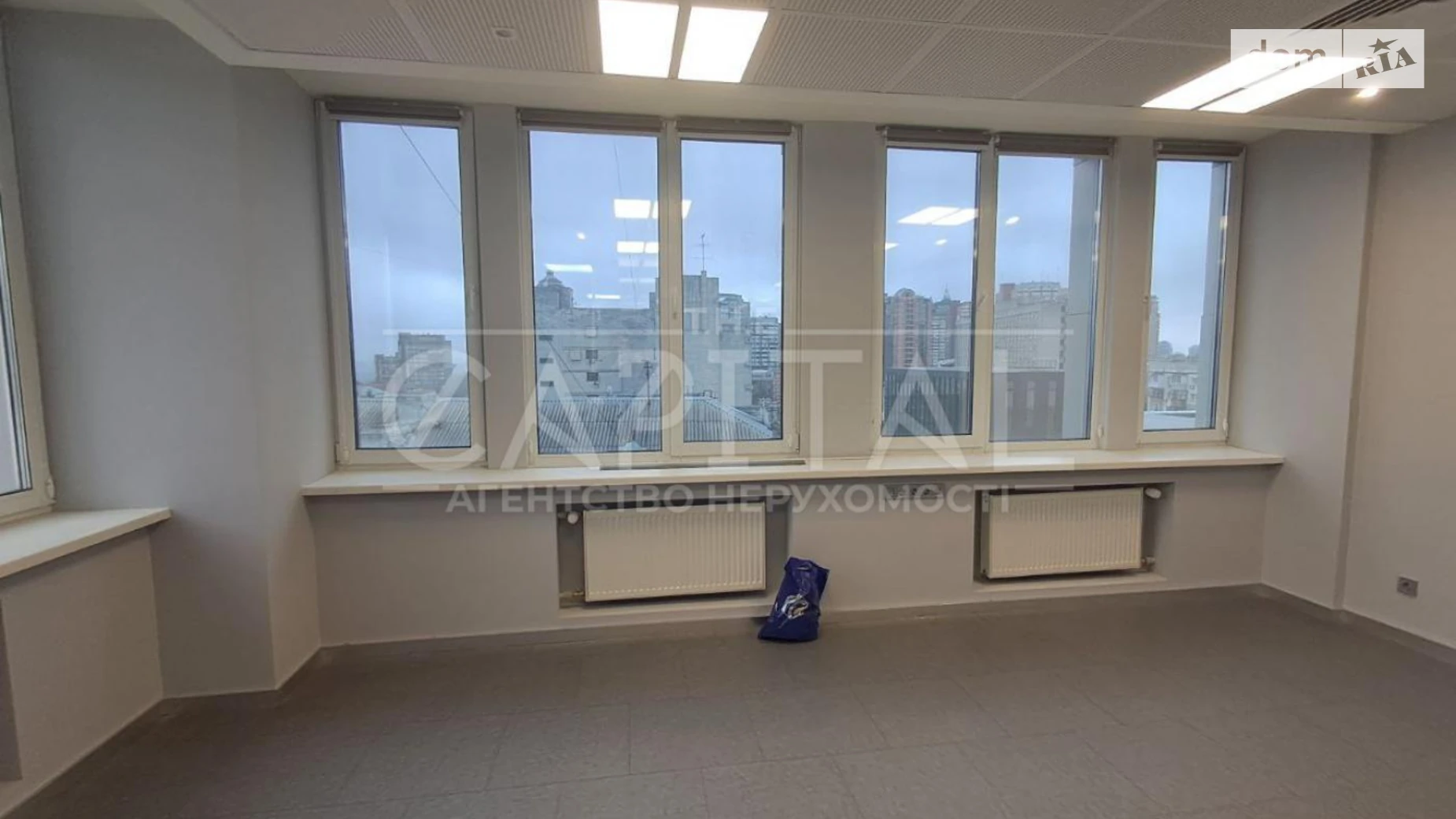 Сдается в аренду офис 656 кв. м в бизнес-центре, цена: 13120 $ - фото 5