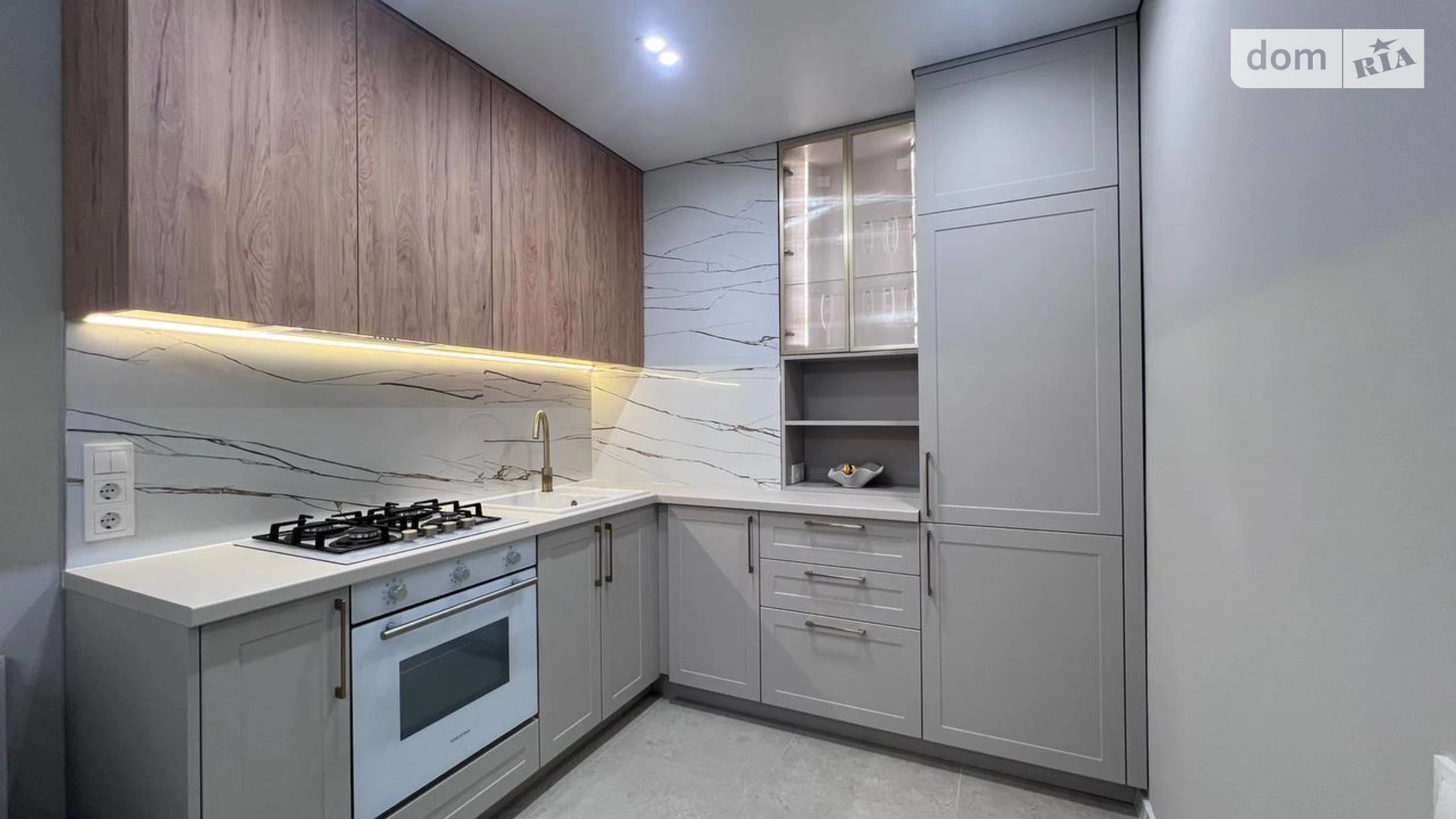 2-комнатная квартира 57 кв. м в Тернополе, ул. Киевская, 9Д - фото 4