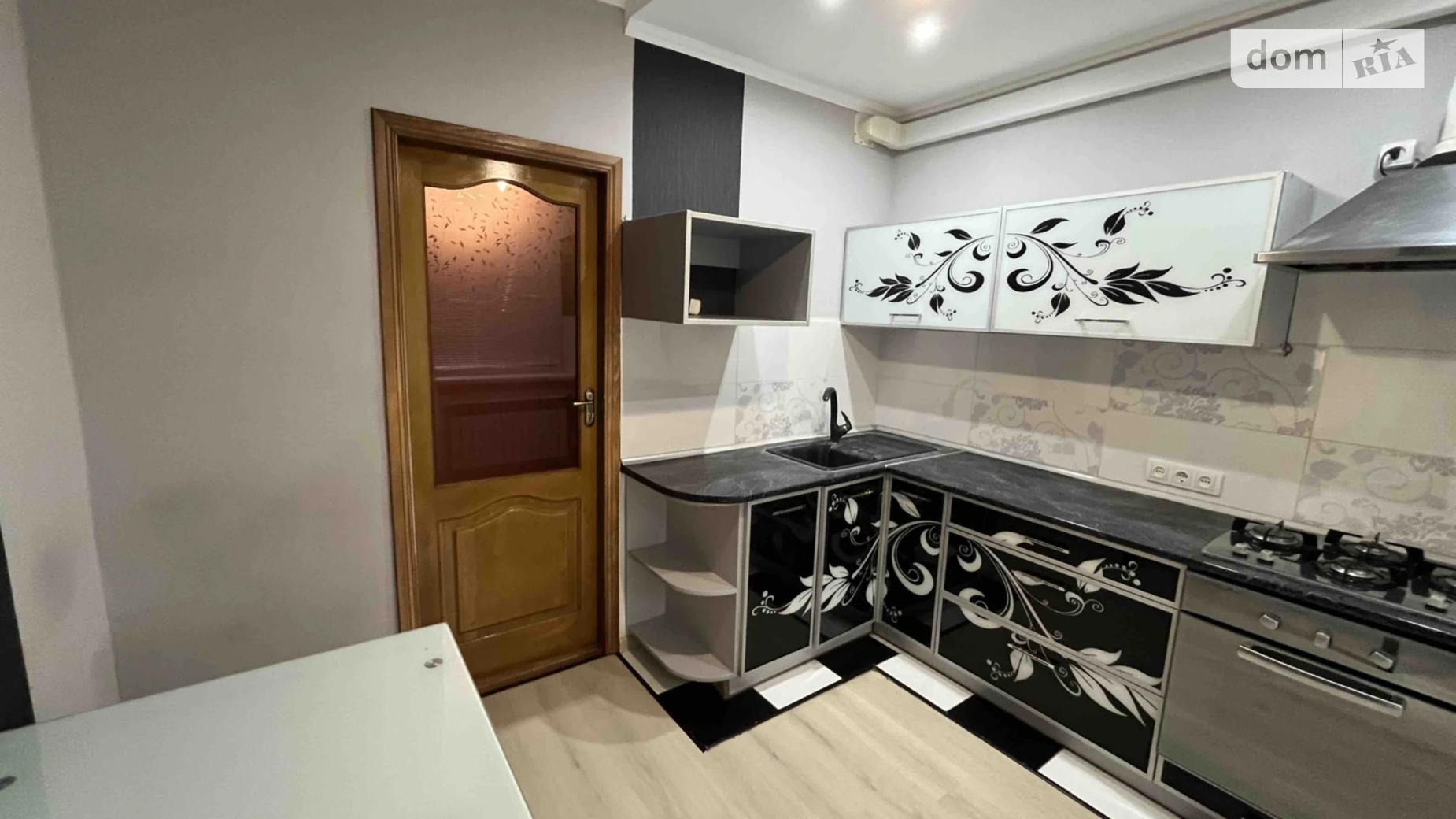 Продается 1-комнатная квартира 40 кв. м в Хмельницком, ул. Панаса Мирного - фото 2