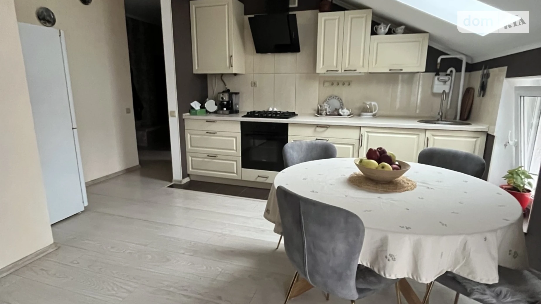 Продається 2-кімнатна квартира 60 кв. м у Ірпені, вул. Університетська(Карла Маркса), 2Ю - фото 2