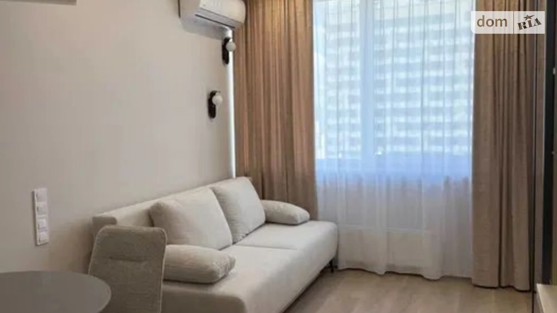 Продается 1-комнатная квартира 42.2 кв. м в Киеве, ул. Всеволода Змиенко, 34/21 - фото 4