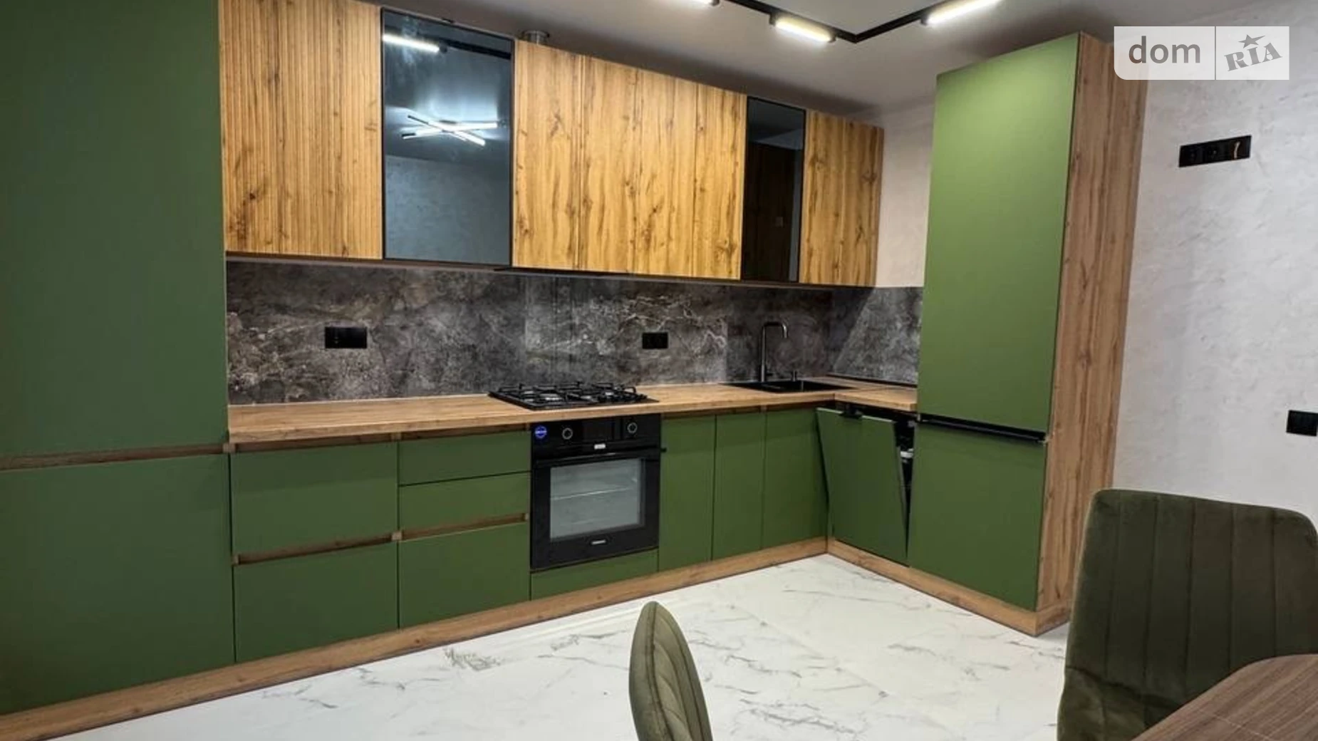 2-кімнатна квартира 75 кв. м у Тернополі, цена: 79500 $ - фото 2