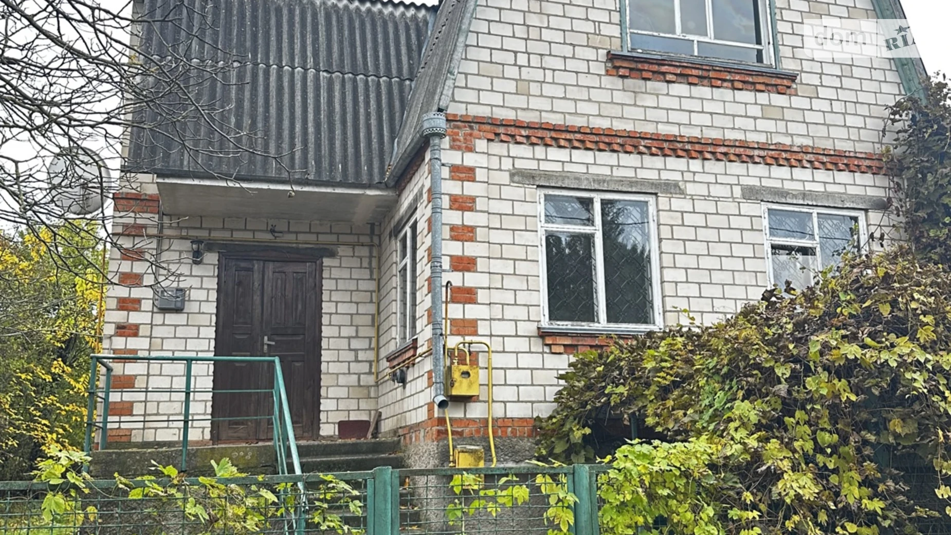 Продается дом на 2 этажа 106 кв. м с садом, цена: 52000 $ - фото 2