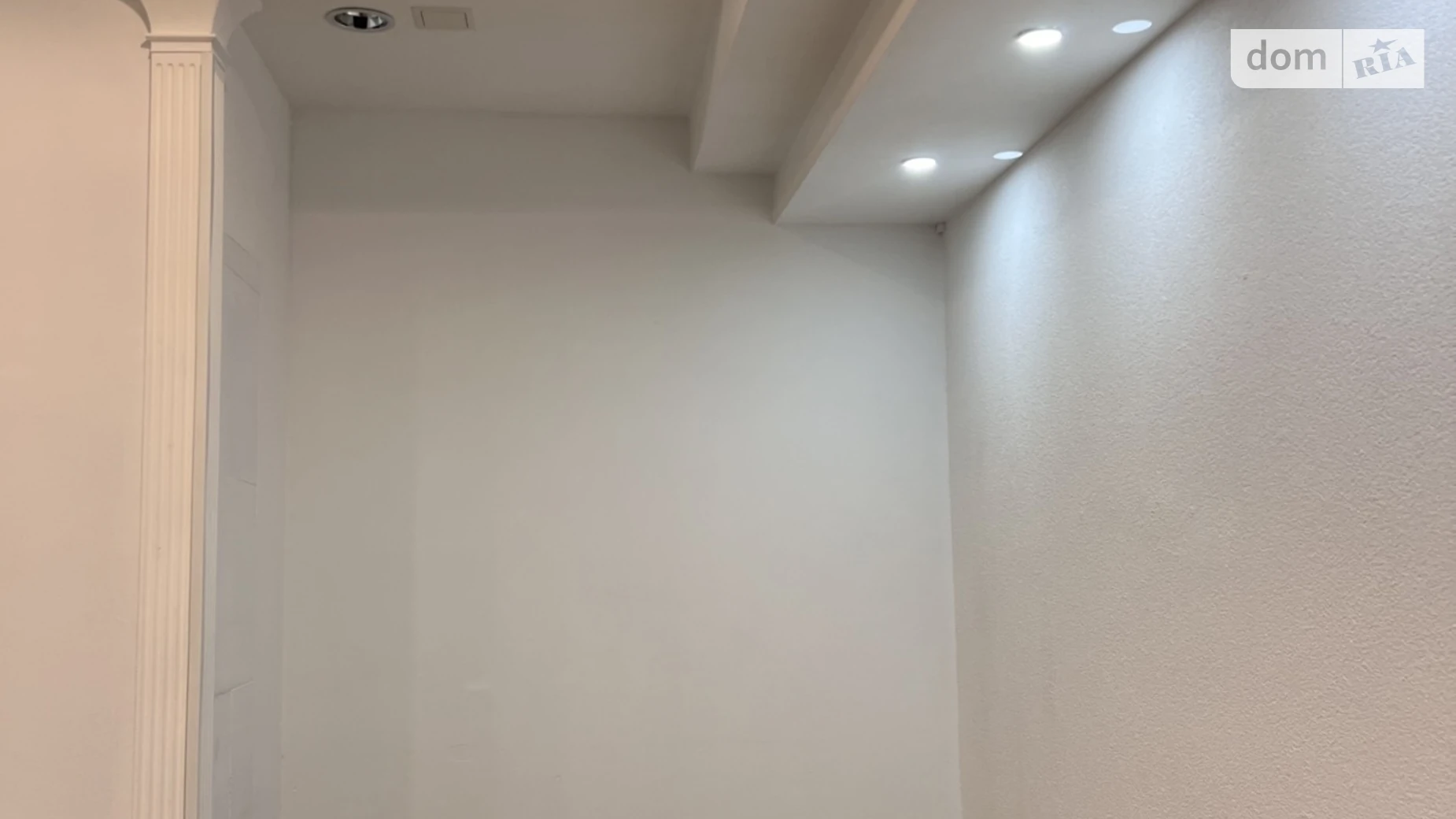 Сдается в аренду офис 60 кв. м в бизнес-центре, цена: 37200 грн - фото 5