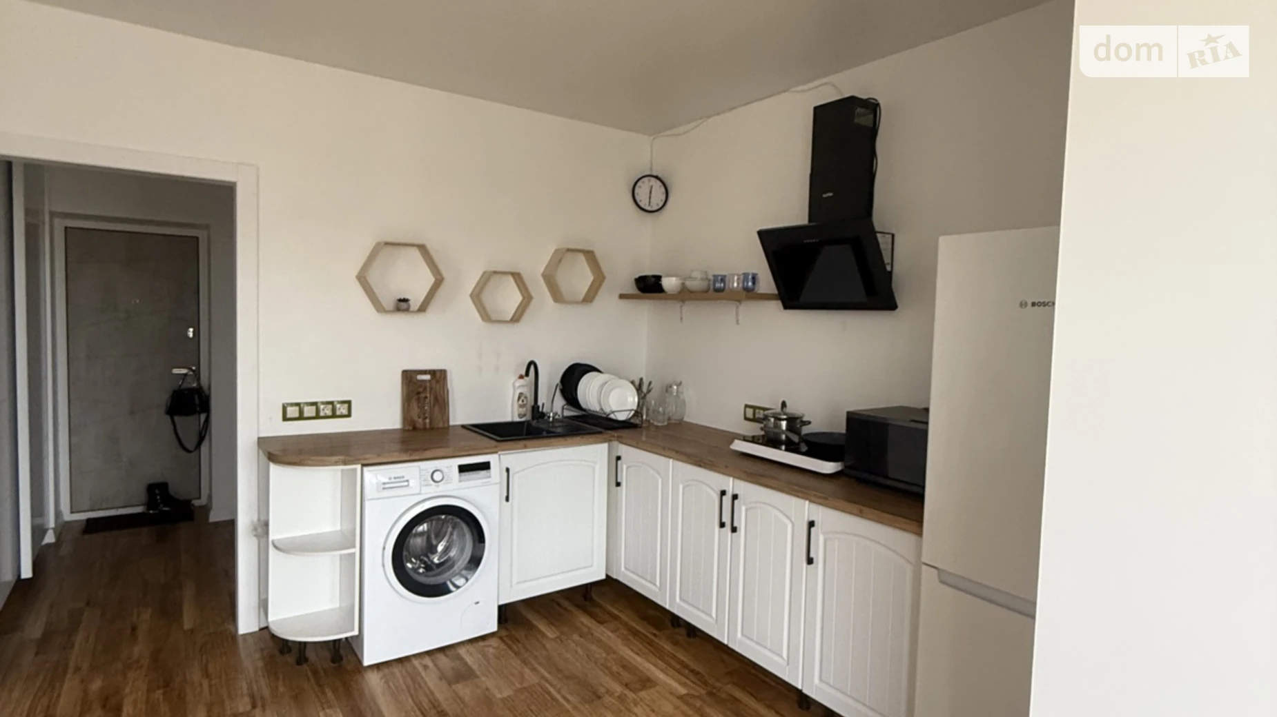 Сдается в аренду 1-комнатная квартира 47 кв. м в Харькове, ул. Клочковская, 93 - фото 2